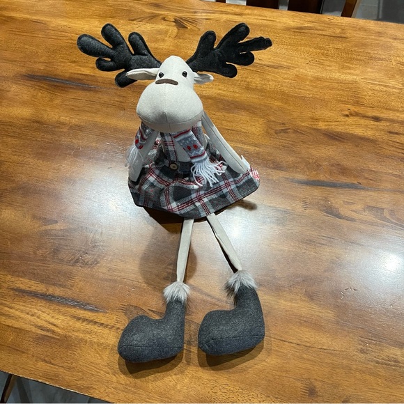 Large Big Size Girl Deer bean bag bottom with dangling legs - Picture 5 of 7